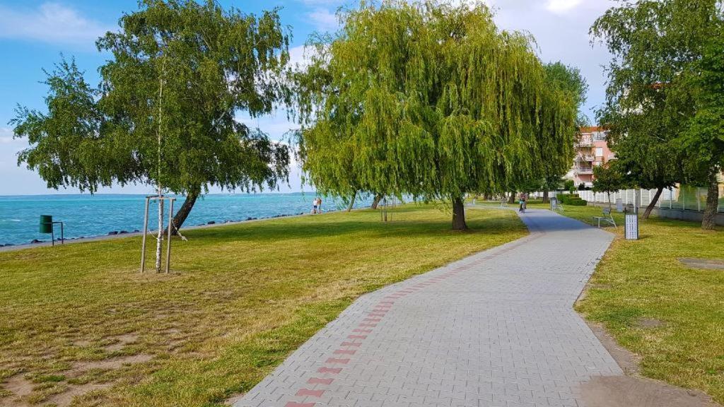 Gruber Apartman Siófok Exteriér fotografie